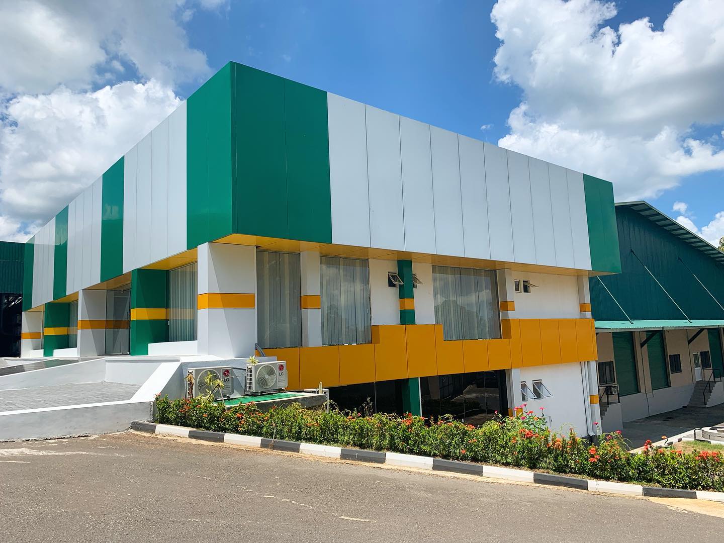 Factory/Warehouse  — image 3